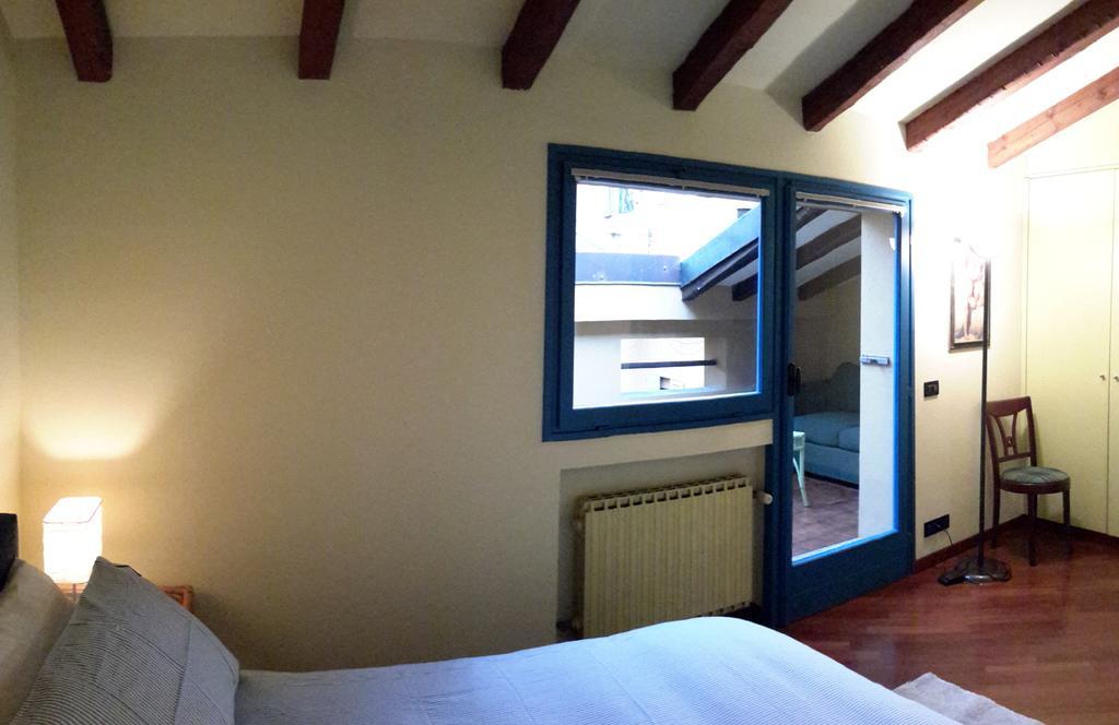 Farolfi Apartments Orso Bologne Extérieur photo